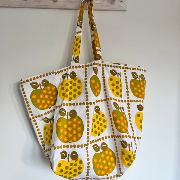 Vintage Apple Print cotton beach bag tote bag retro design