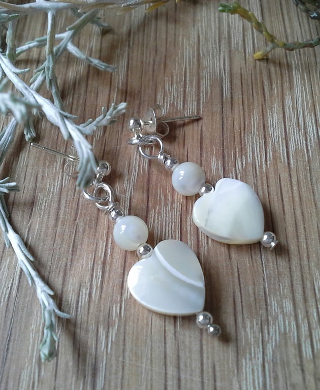 Mother Of Pearl Heart Cut Stud Earrings Stud Silver Plated