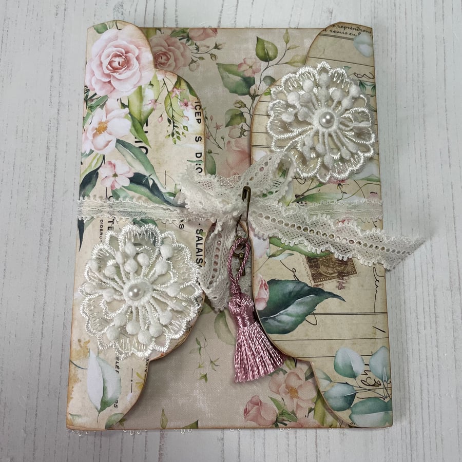 SOLD - Folio, Flip Folder - Pale Pink Roses, Shabby Chic PB11