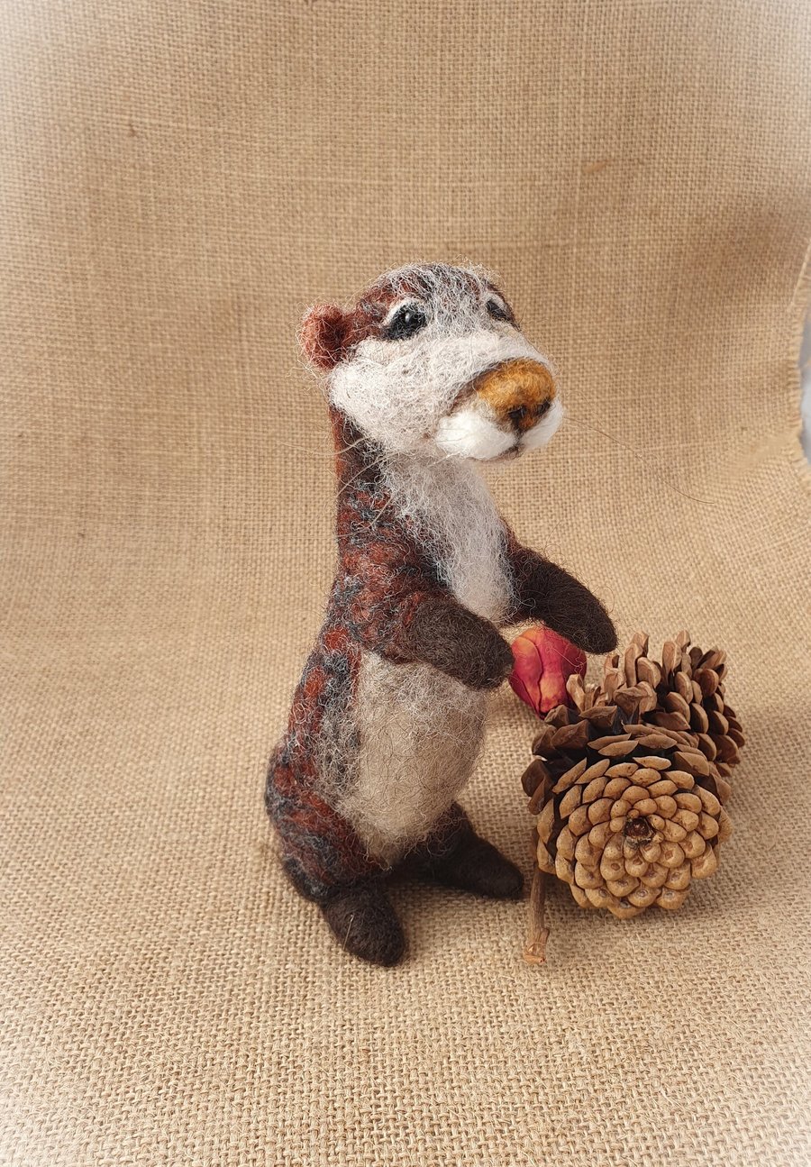Model of an Otter, Needle Felted Animal, Cute Otter Figurine, 