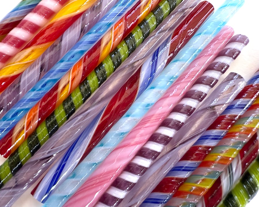 Twisted cane offcuts Bullseye 90 coe glass Vitrigraph twisties