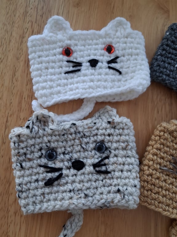 Pair Of Crochet Cat Coffee Cup Holders (J174)