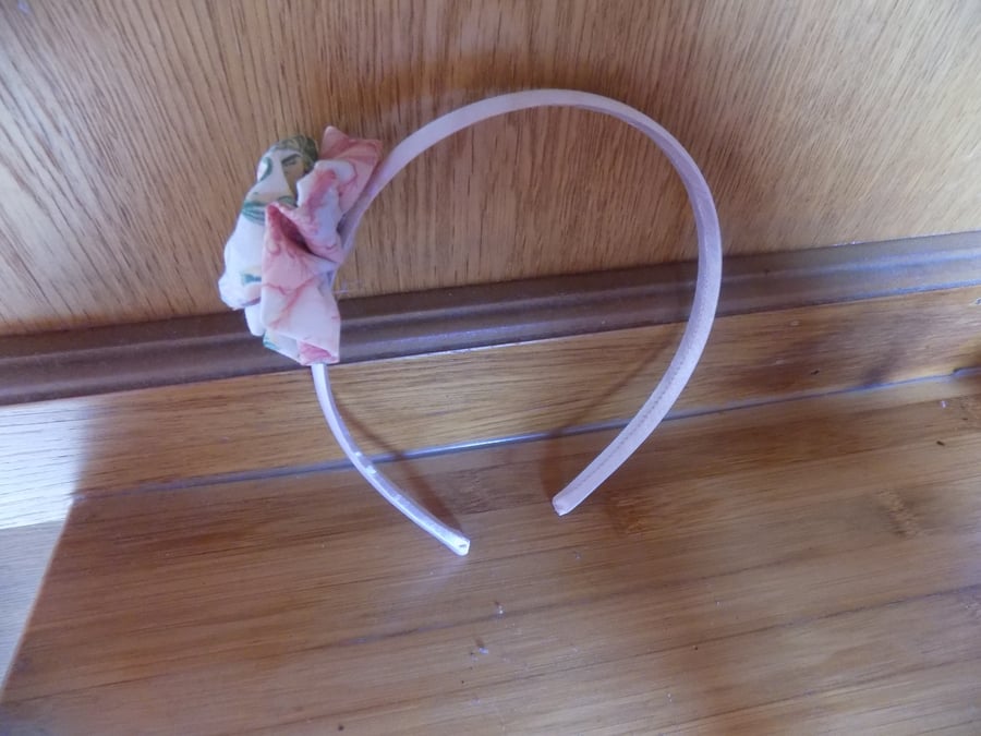 HAIR BAND WITH PINK ROSE (142)
