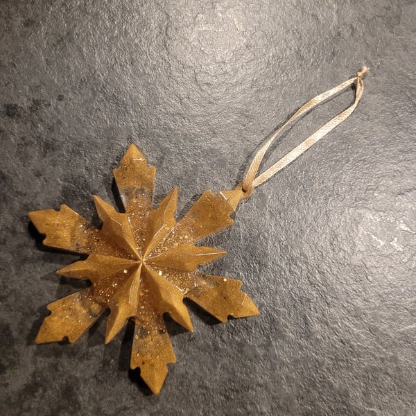 SALE  christmas tree decoration Free Postage UK