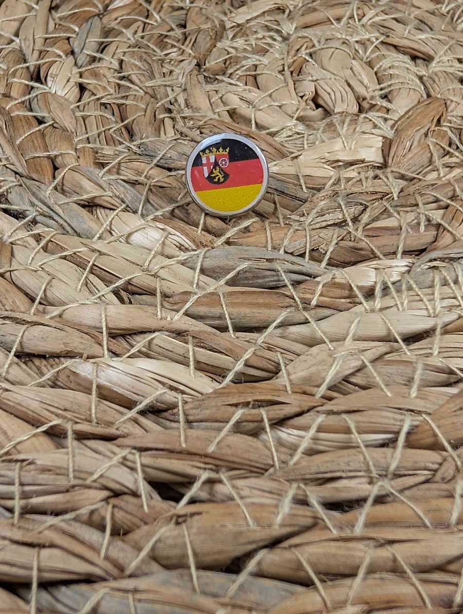 Rhineland-Palatinate Flag Map Pin – Germany Travel Push Pin for Maps