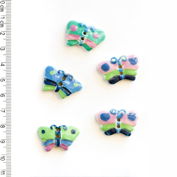 L21 Butterfly Buttons