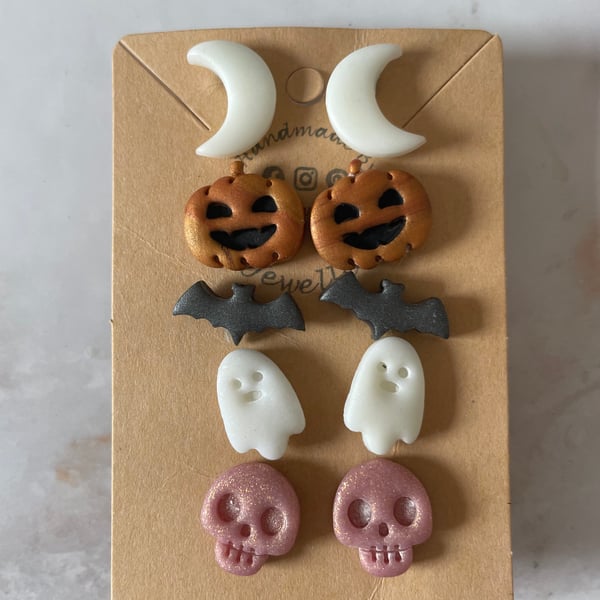 (Pack Of 5) Handmade Polymer Clay Halloween Stud Earrings