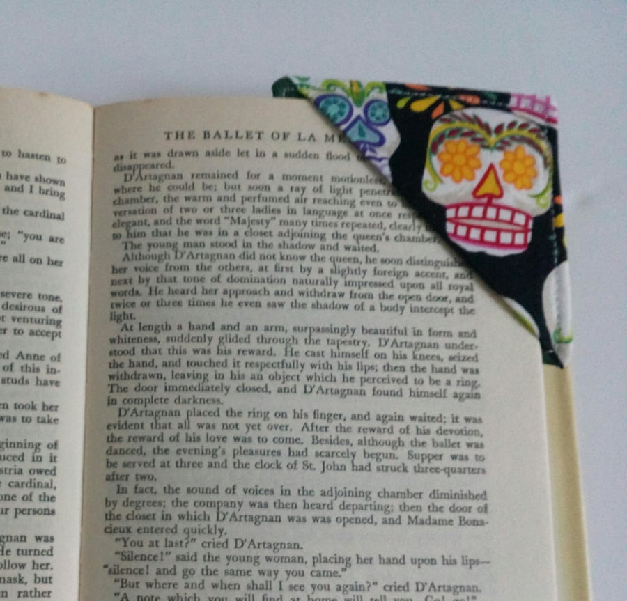 Corner bookmark,  bookmark, stocking filler, gift, book lover, sugar skulls