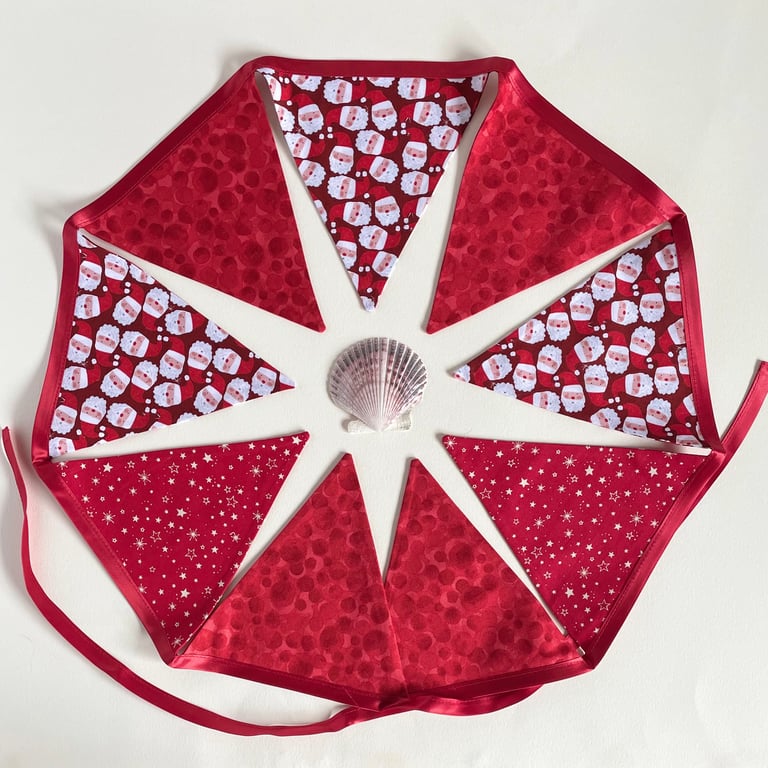 Santa Bunting - large - reversible 