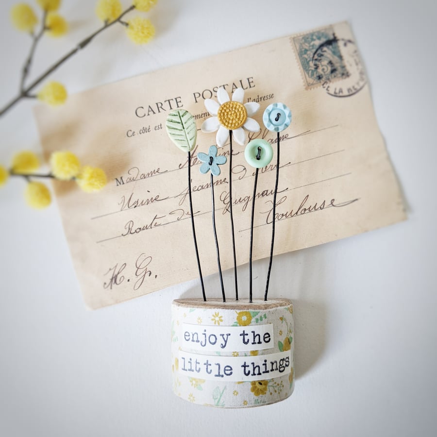 Clay and Button Flower Garden in a Floral Wood Block 'Enjoy the little things'