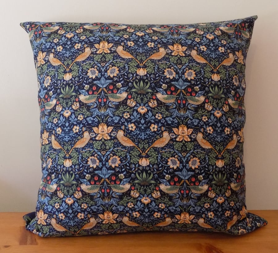 William Morris Cushion Cover Strawberry Thief Throw Pillow Floral Birds Fabric 
