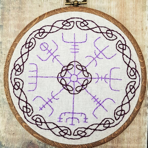 Vegvisir Viking Norse Compass Rune Hand Embroidery Hoop