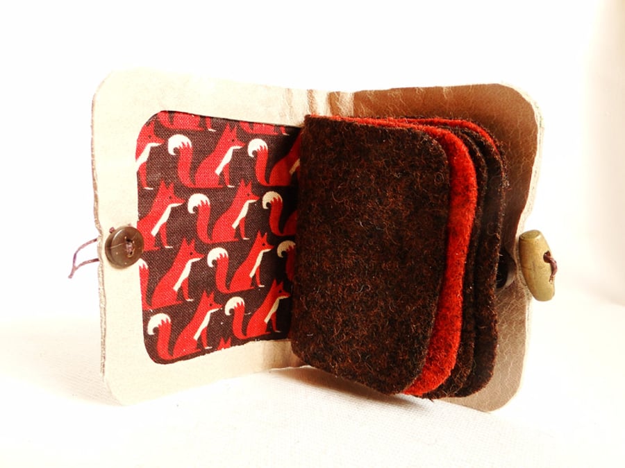 Red Fox Needle Case - Sewing Accessory - Cream Leather Needle Book 