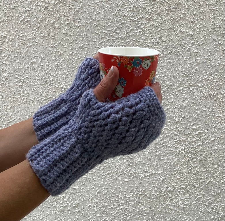 FINGERLESS MITTS , gloves ' Erme Trail '. Soft Wool blend. Blue.