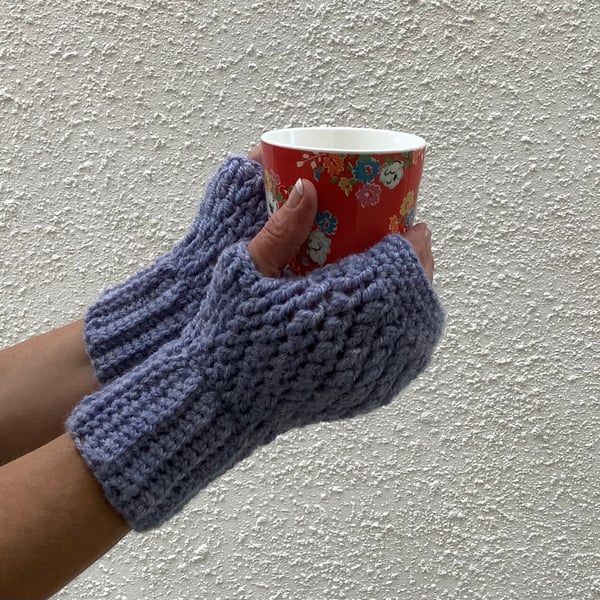 FINGERLESS MITTS , gloves ' Erme Trail '. Soft Wool blend. Blue.