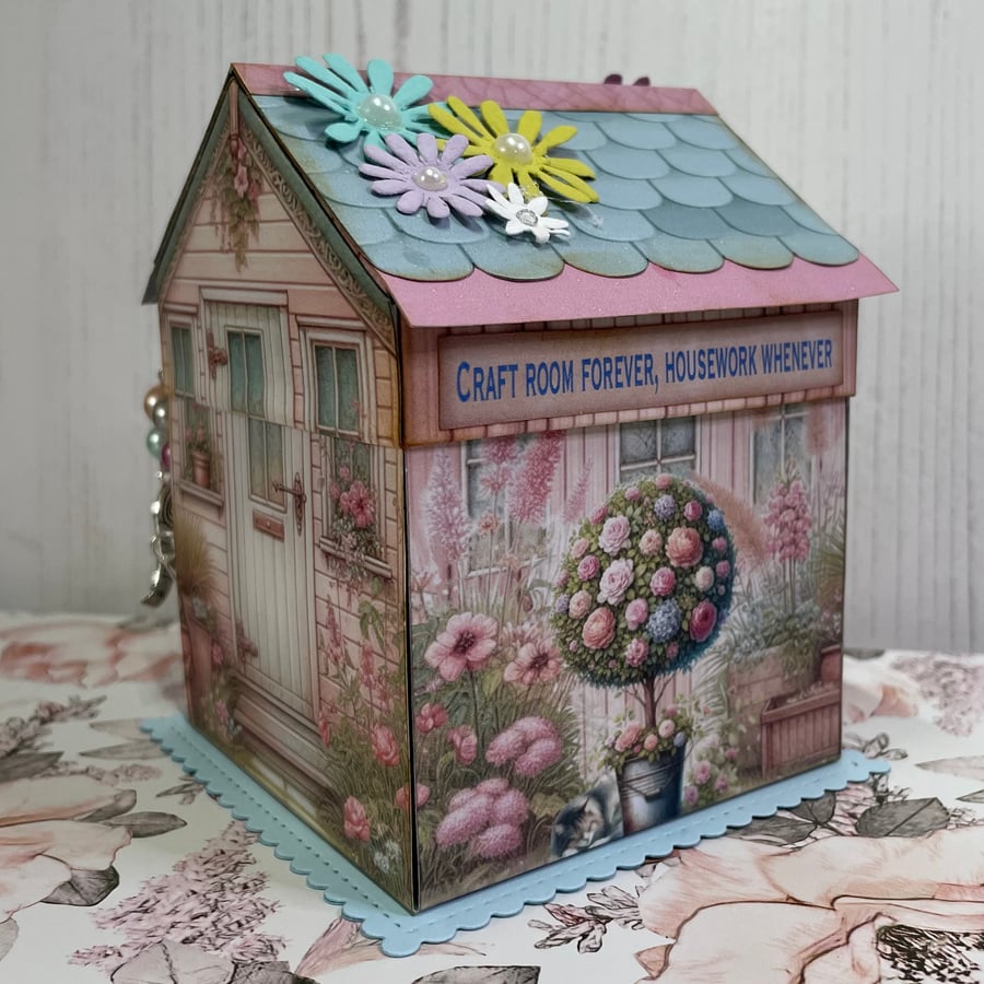 Card - Exploding Box - She Shed - C157