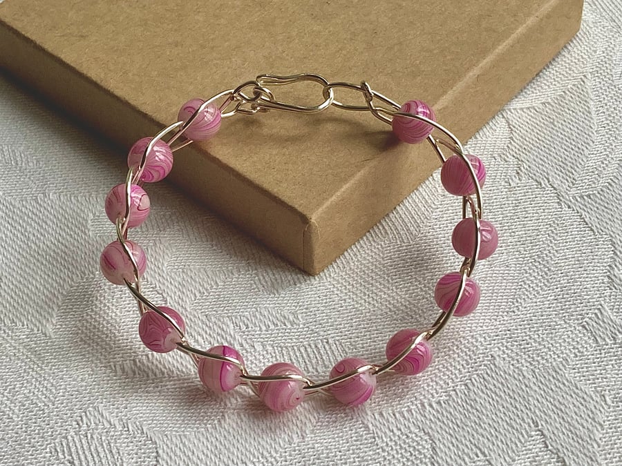 Pink striped wire bracelet
