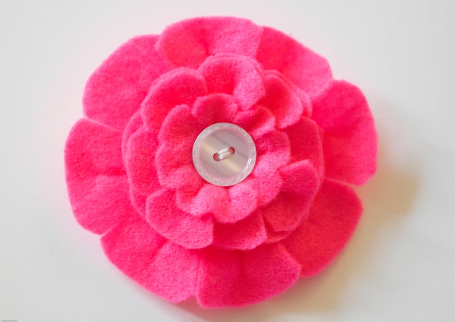 Mother's day gift-Pink felt flower brooch-Gift for her-Handmade flower brooch
