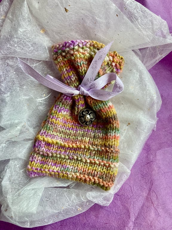 Unique knitted gift bag with lilac ribbon