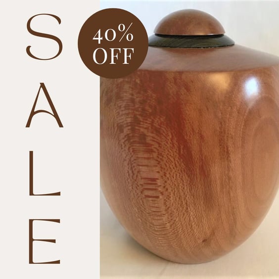 FOR SALE - Woodturned English Beech Vessel - Handmade in Cornwall - 26