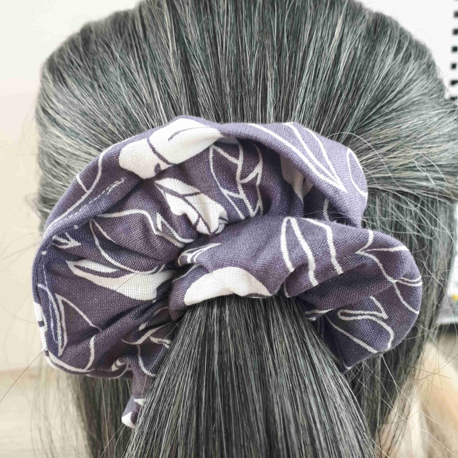 Medium Scrunchies, Dark Grey Banana Leaf, Ponytail Hairstyle, Gift C13