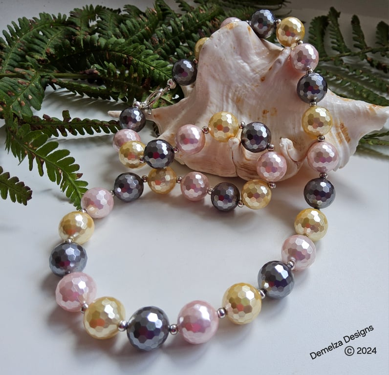 Large Faceted Shell Pearl Silver Plated Necklace ONE OFF