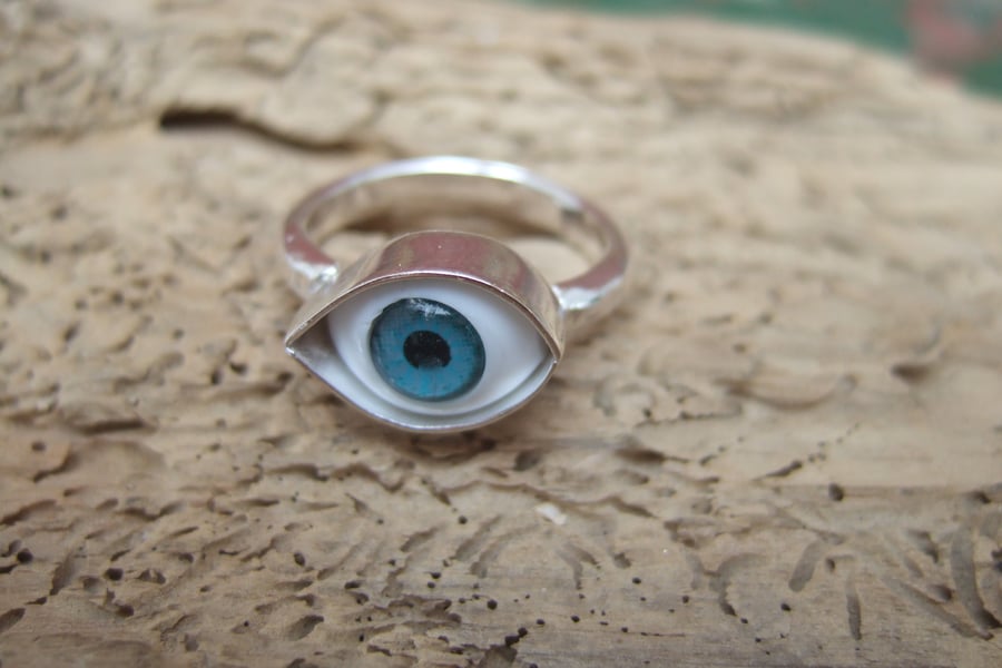 Sterling Silver Eye Ring No.2