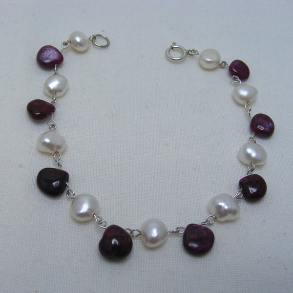 Freshwater Pearl and Ruby Gemstone Bracelet.