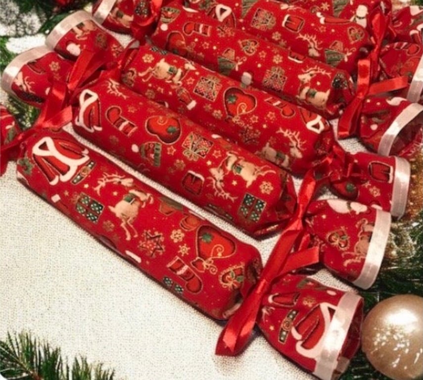 Reusable Fabric Christmas Crackers - Fill With Your Own Treats 