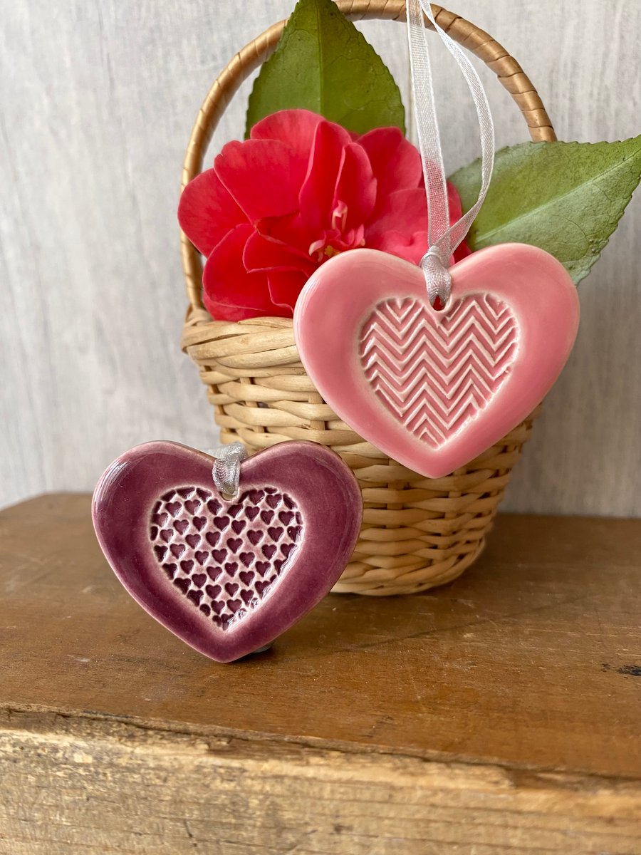 Pair of small hearts