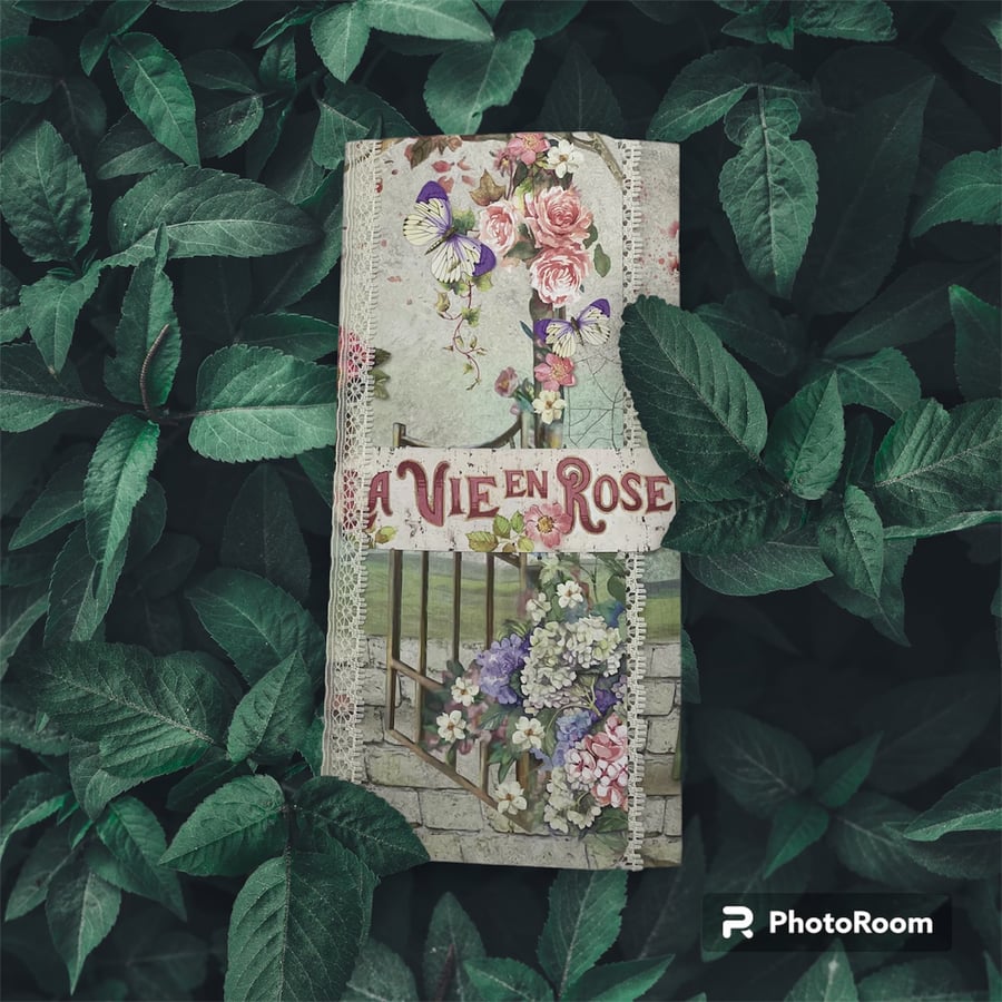 La Vie En Rose Trifold Notebook Holder PB11