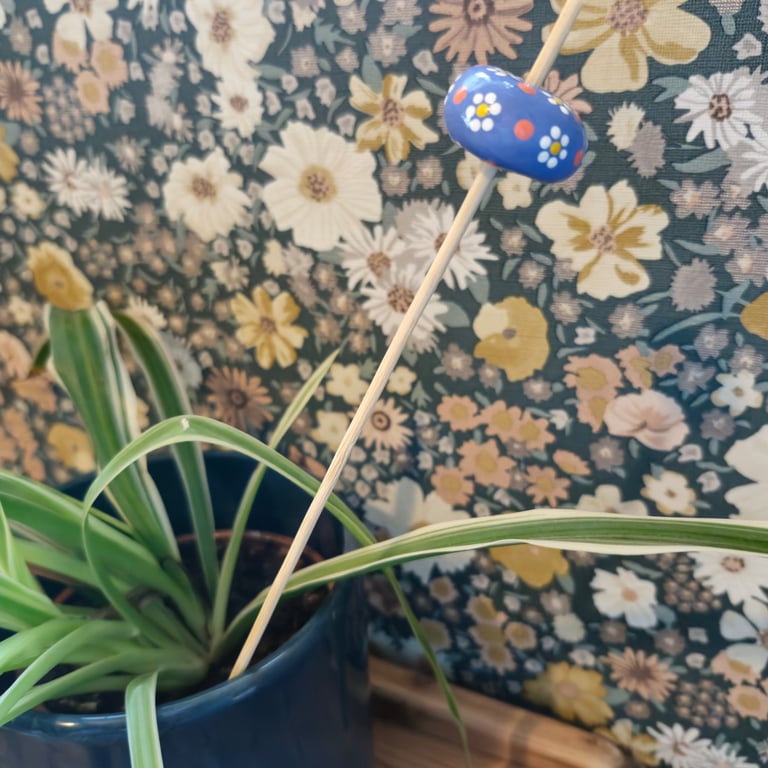 Purple Bead Plant Stake
