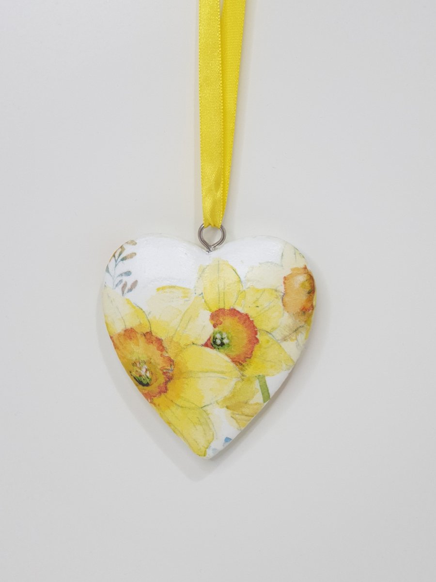 Daffodils wooden hanging heart decoration, mother's day gift,  decoupage 