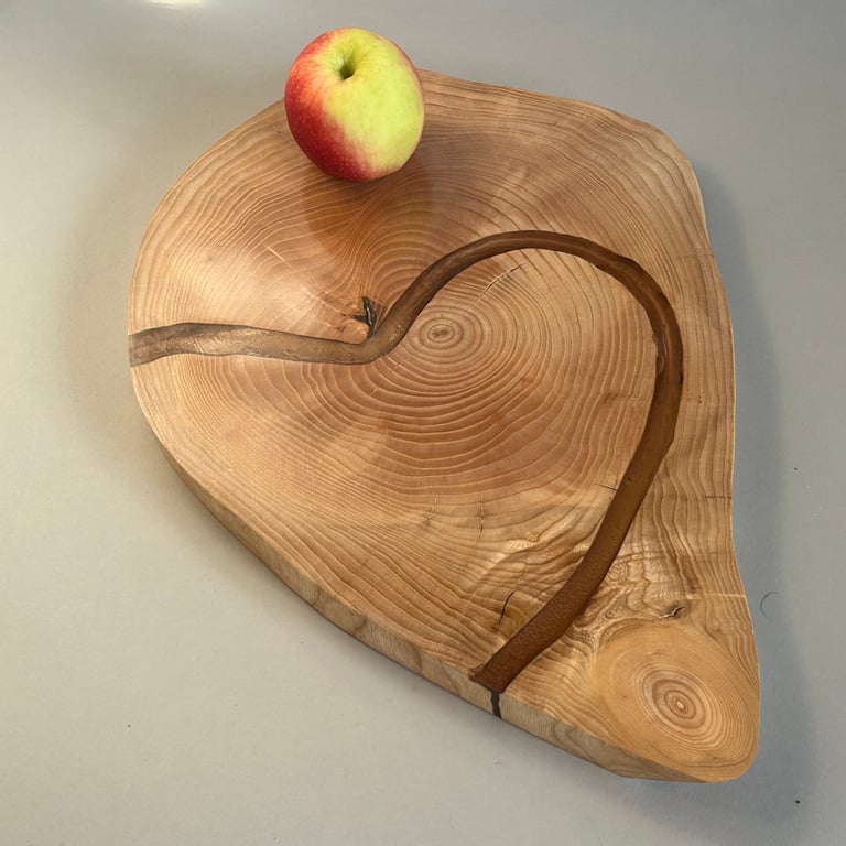 Ash hardwood chopping-charcuterie board