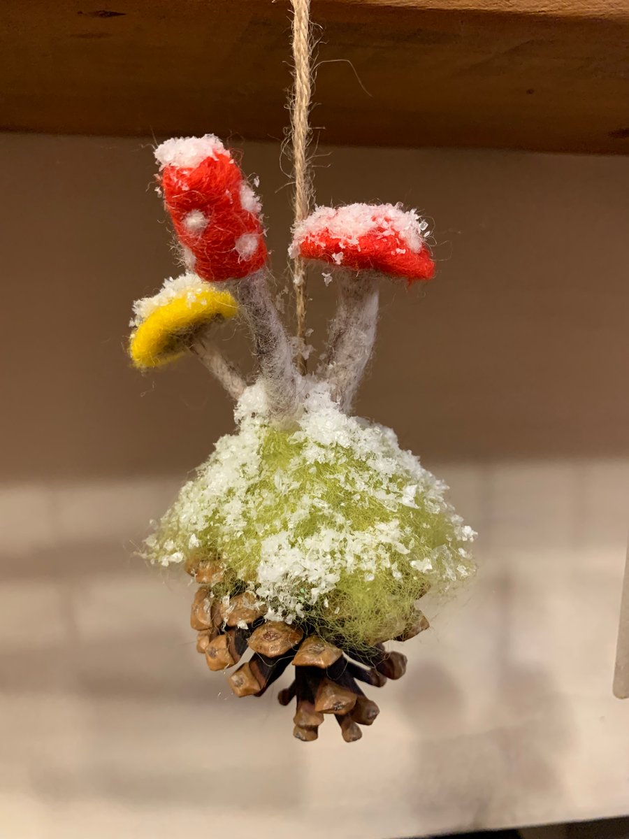 Small toadstool fircone Xmas decoration