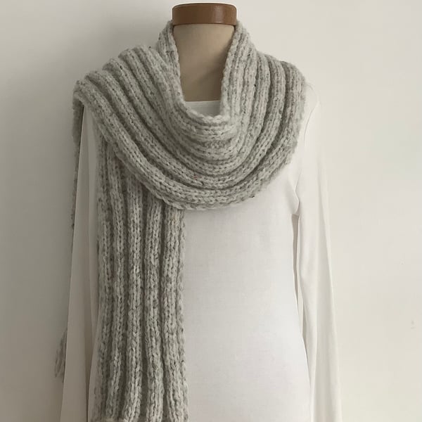  SCARF, neckwarmer. ' River' . Pale Grey. Merino wool . Unisex. 