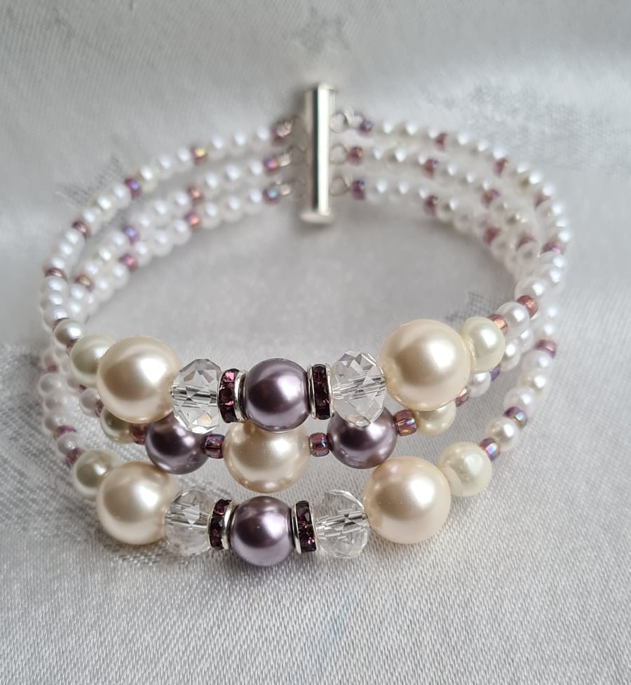 Triple Strand Glass Bead Bracelet 