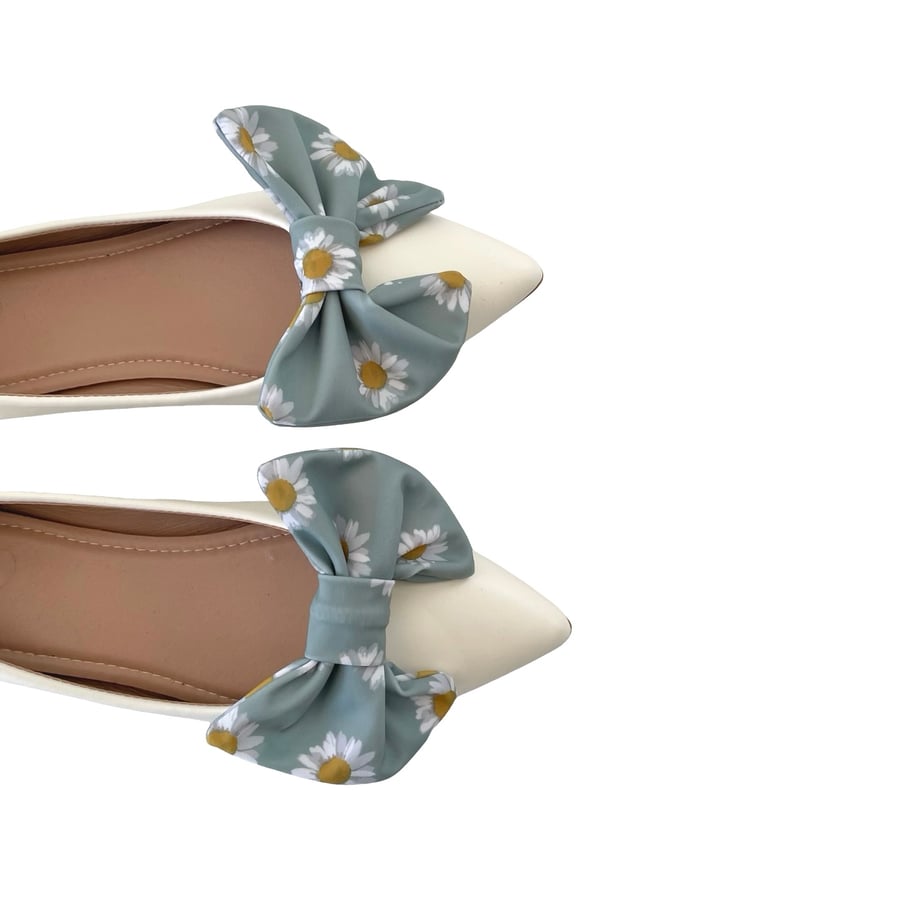 Pastel Green Shoe Bow Clips Charms Handmade Cute Shoe Decor for Clogs for Heels