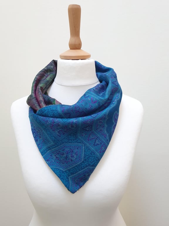 Sari silk and tweed neckwarmer, button wrap scarf. Double sided, reversible. Pur