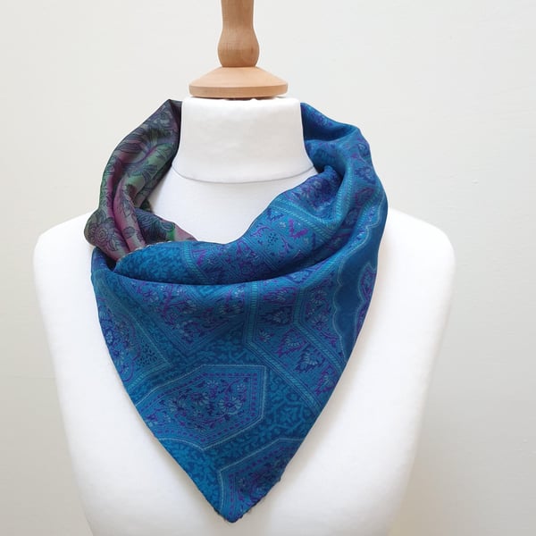 Sari silk and tweed neckwarmer, button wrap scarf. Double sided, reversible. Pur