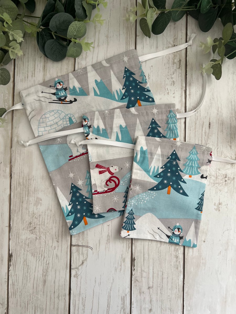 Christmas Gift Bag Set: Reusable Fabric Gift Bag, Storage Bag, Beauty Bag