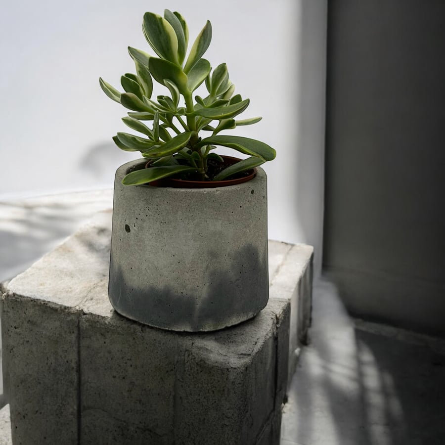 Handmade Grey and Black Small Succulent Plant Pot - Minimalist Planter