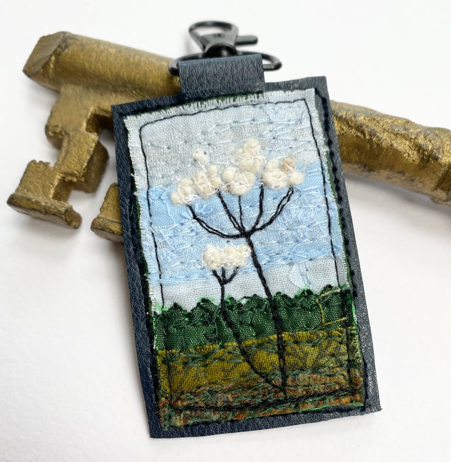 Up-cycled Meadow sweet or cow parsley key ring or bag charm. 