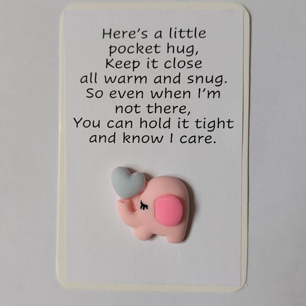 Pocket hugs - elephant
