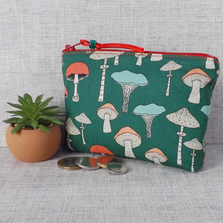 Coin purse, small make up bag, mushrooms