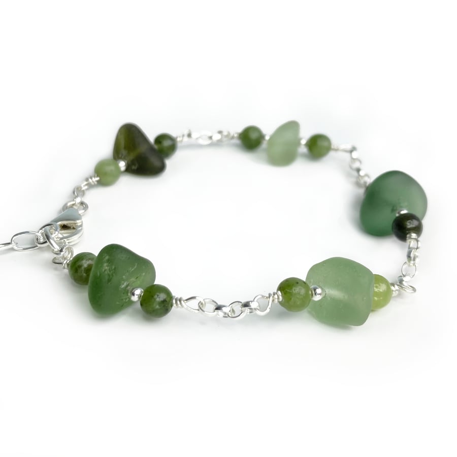 Green Sea Glass Bracelet with Jade Crystal Beads. Sterling Silver Jewellery