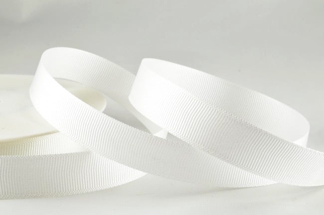 White grosgrain ribbon x 2 metres 