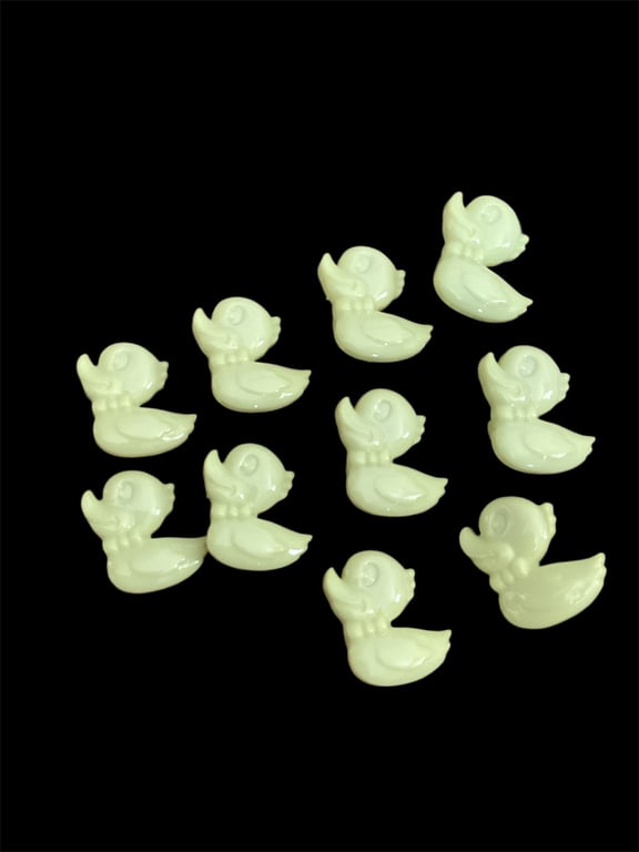 Yellow baby duck buttons for knitting and crochet 17mm