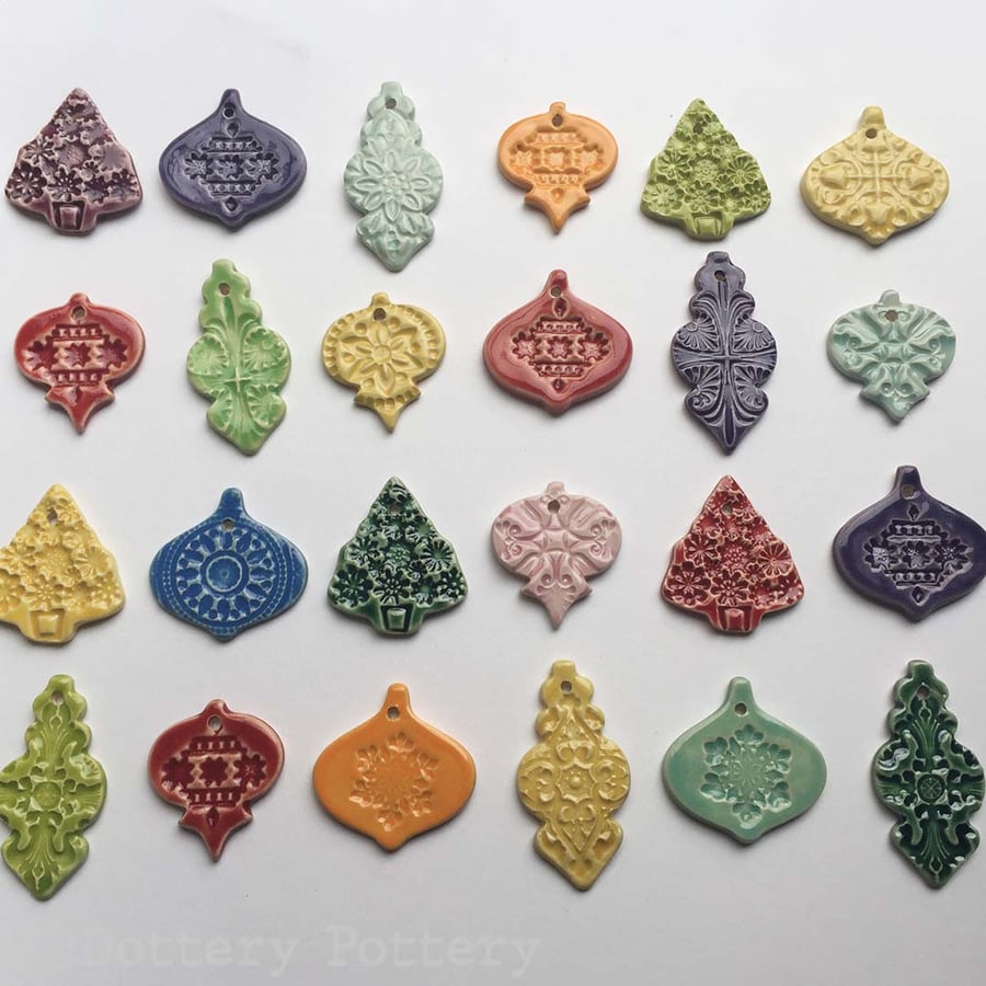 Bright Ceramic Baubles Christmas decorations - LUCKY DIP