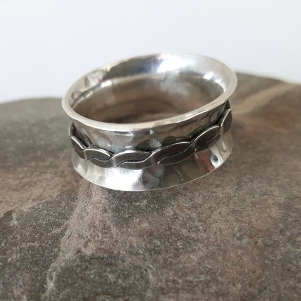 Silver Spinning Ring with Flat Twisted Spinner,  size O